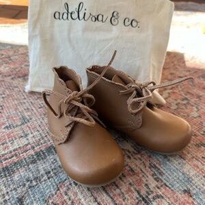 NEW: Adelisa&Co Primavera children’s leather boots. Size 8 toddler (24)